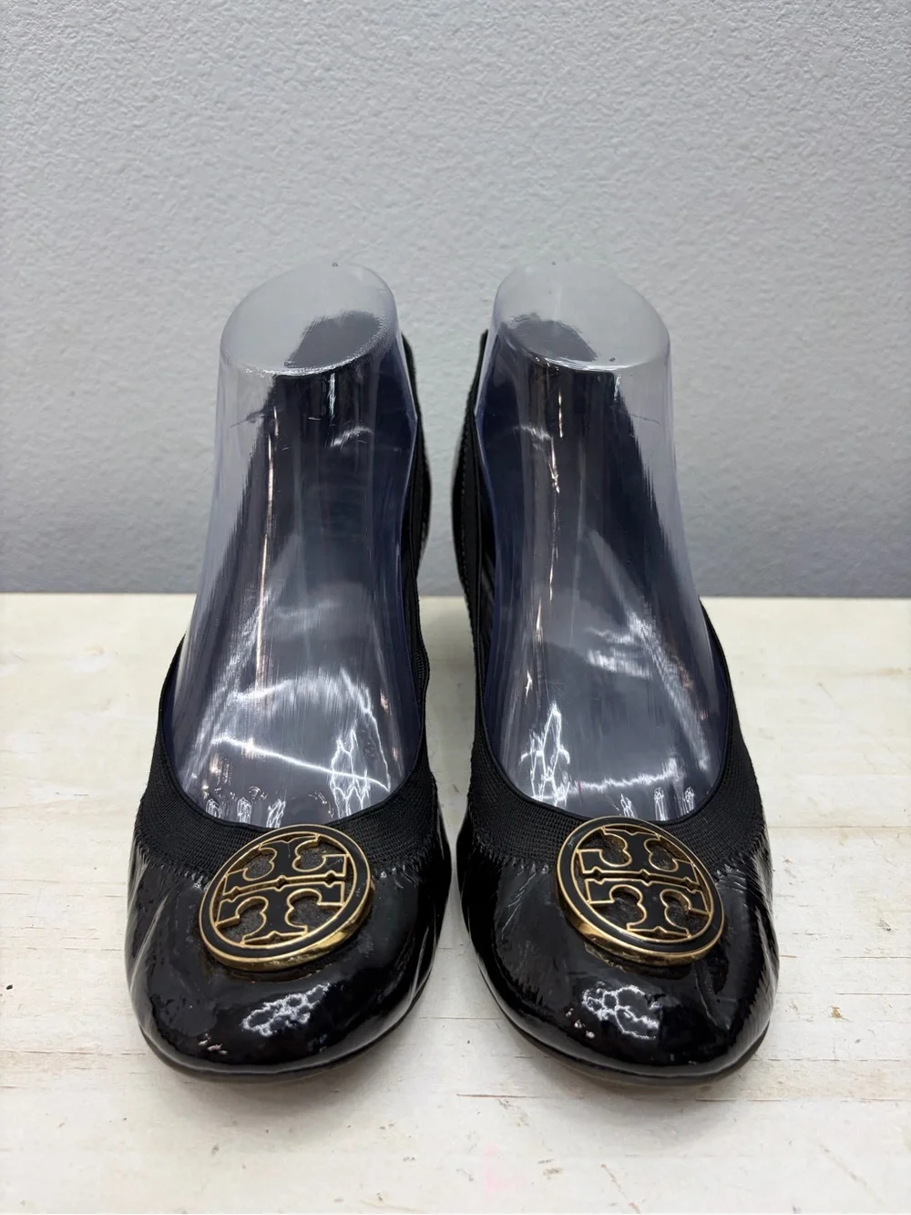 Tory Burch Black Patent Leather Coraline Wedge Pumps Size 9